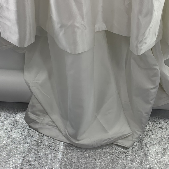 MISS.VEIL LACE HIGH NECK HIGH LOW WEDDING DRESS NEW WITH TAGS - Picture 8 of 14